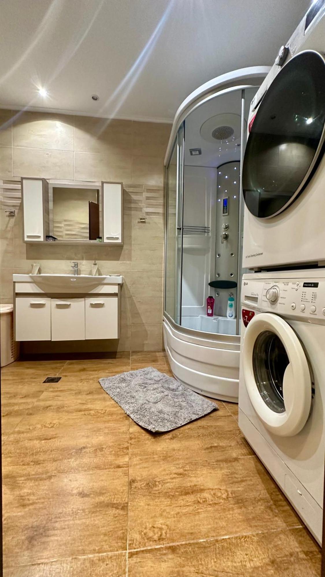 Luxury With Sauna And Free Parking Near Acropolis Athens Ngoại thất bức ảnh