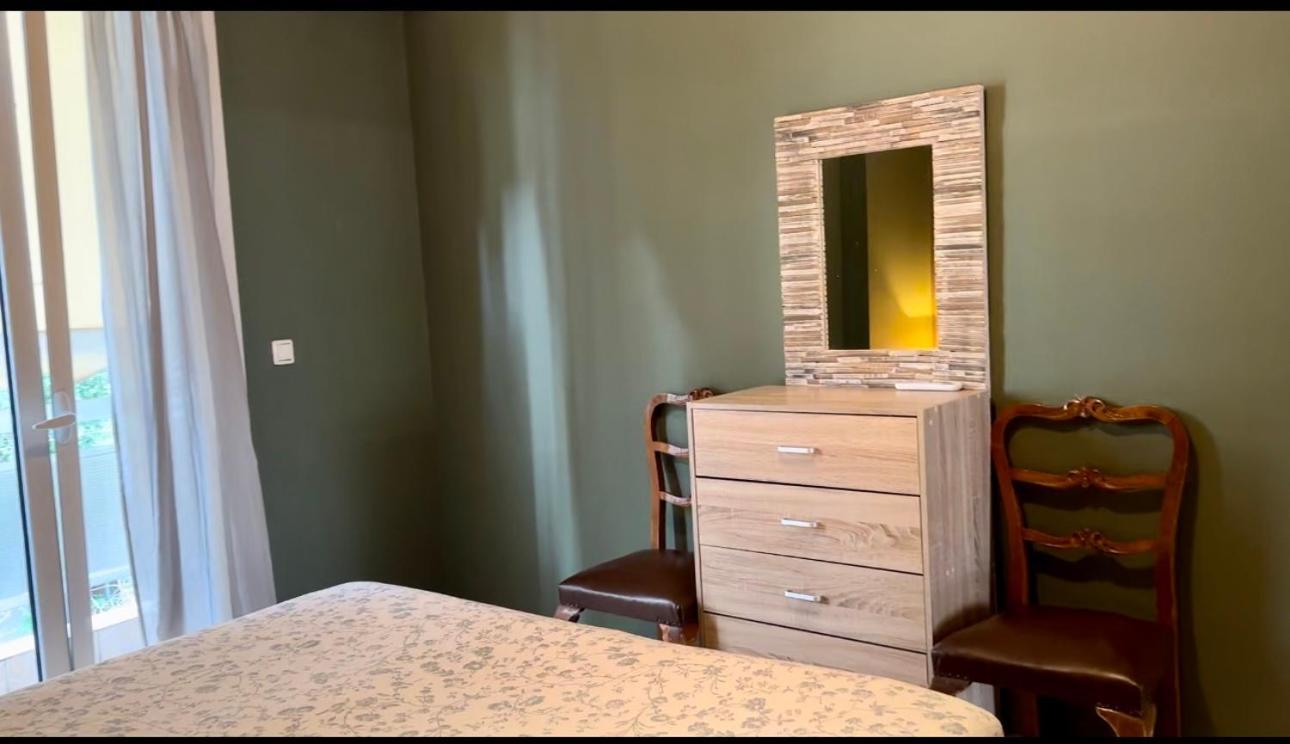 Luxury With Sauna And Free Parking Near Acropolis Athens Ngoại thất bức ảnh